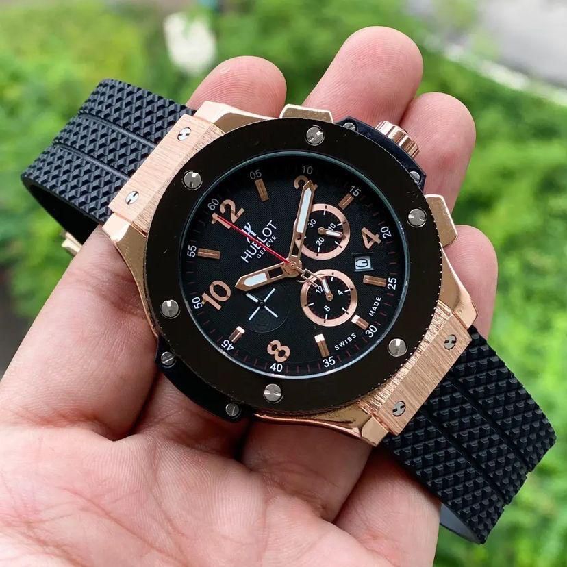 Hublot Big Bang 5 Wrist Watch