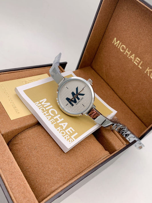 MICHAEL KORS Womens  Analogue Watch